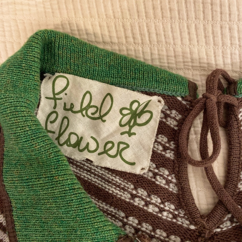 Ladies Sweater - Picture 2 of 2